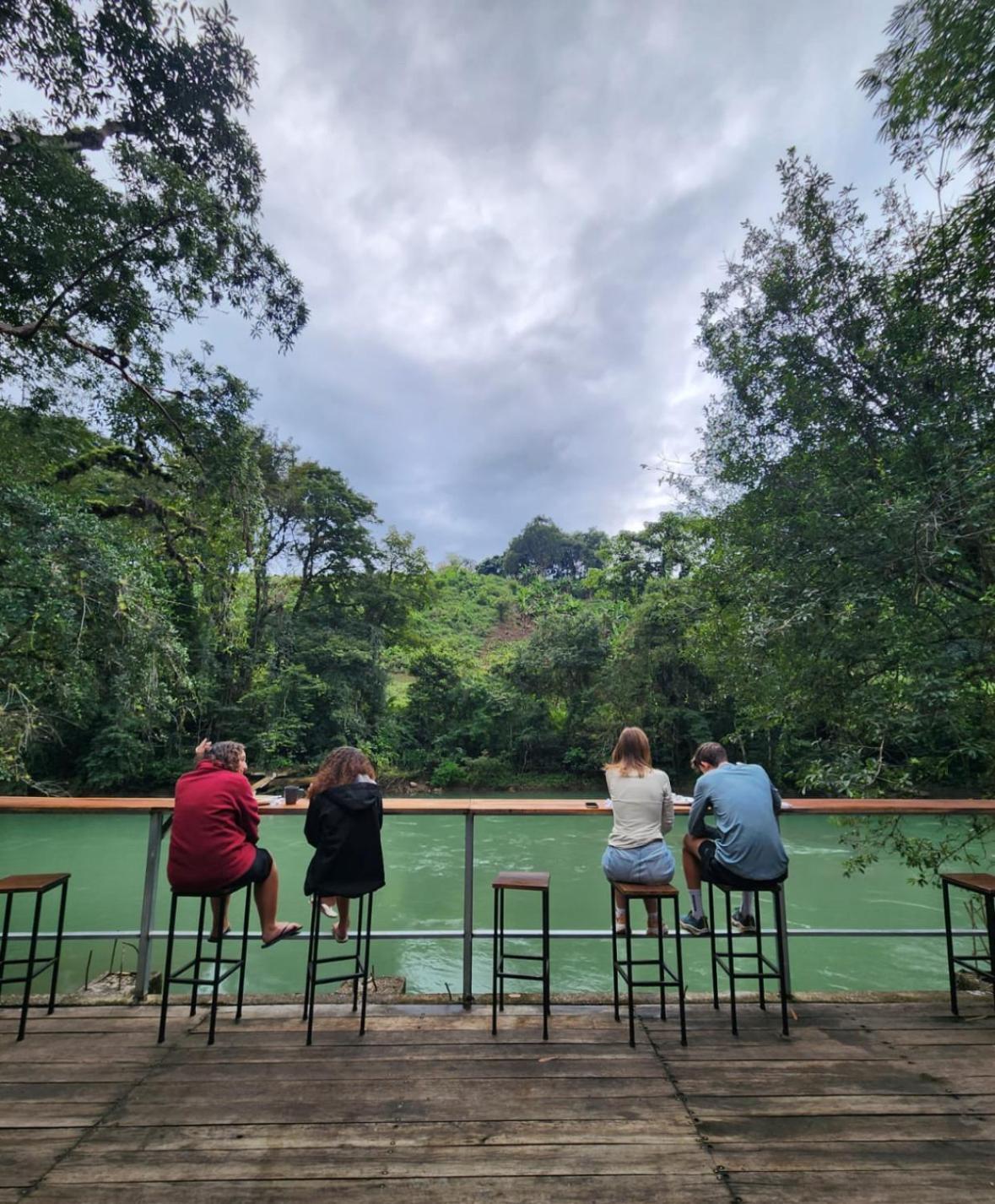 Pachamaya River Hostel Lanquín Kültér fotó